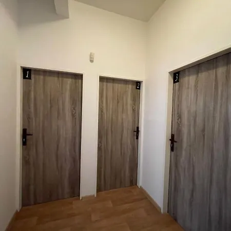 Vandrerhjem Helen U Namesti Miru Prag